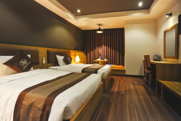 Senior Deluxe Sea view